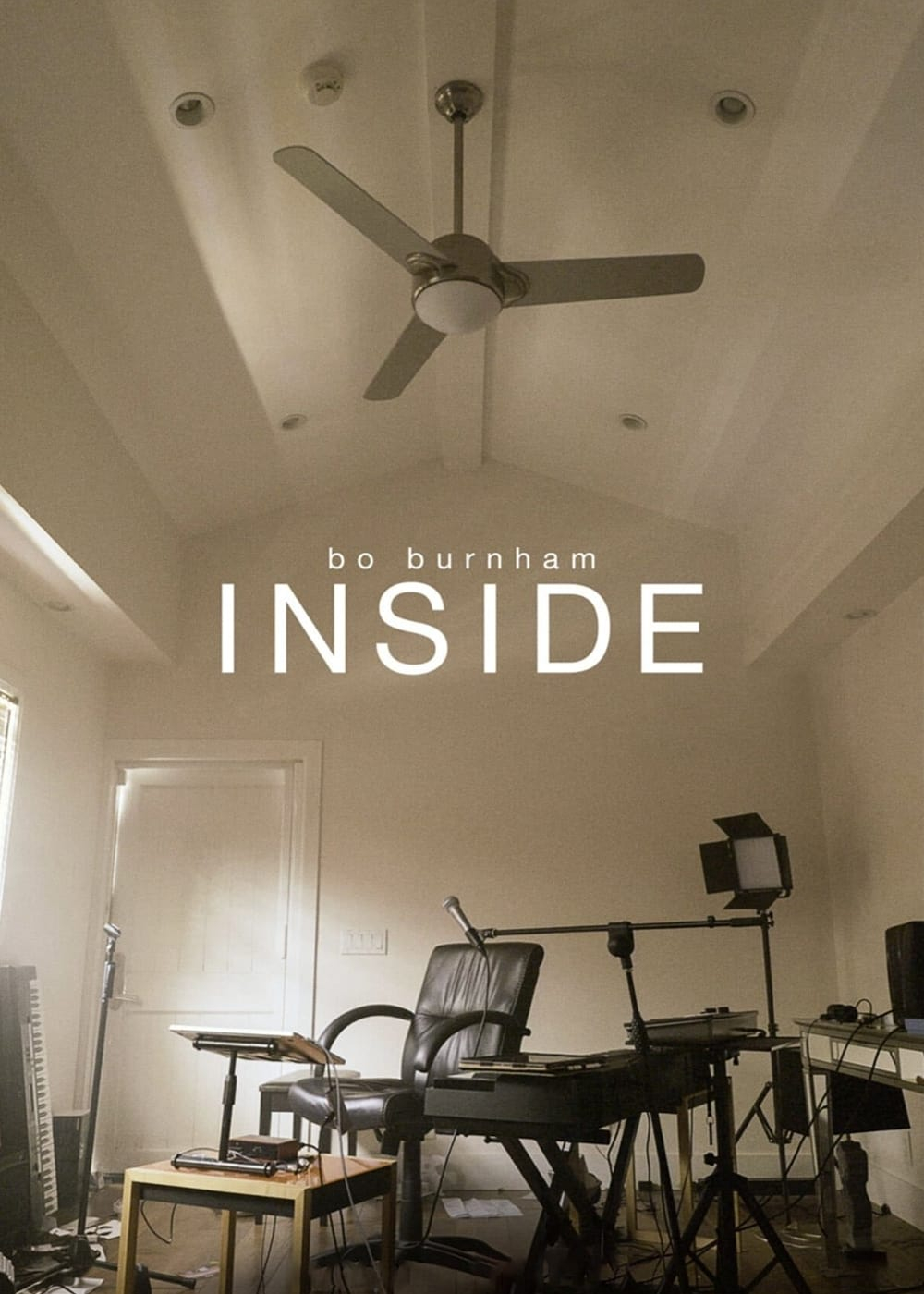 Bo Burnham: Trong Nhà - Bo Burnham: Inside